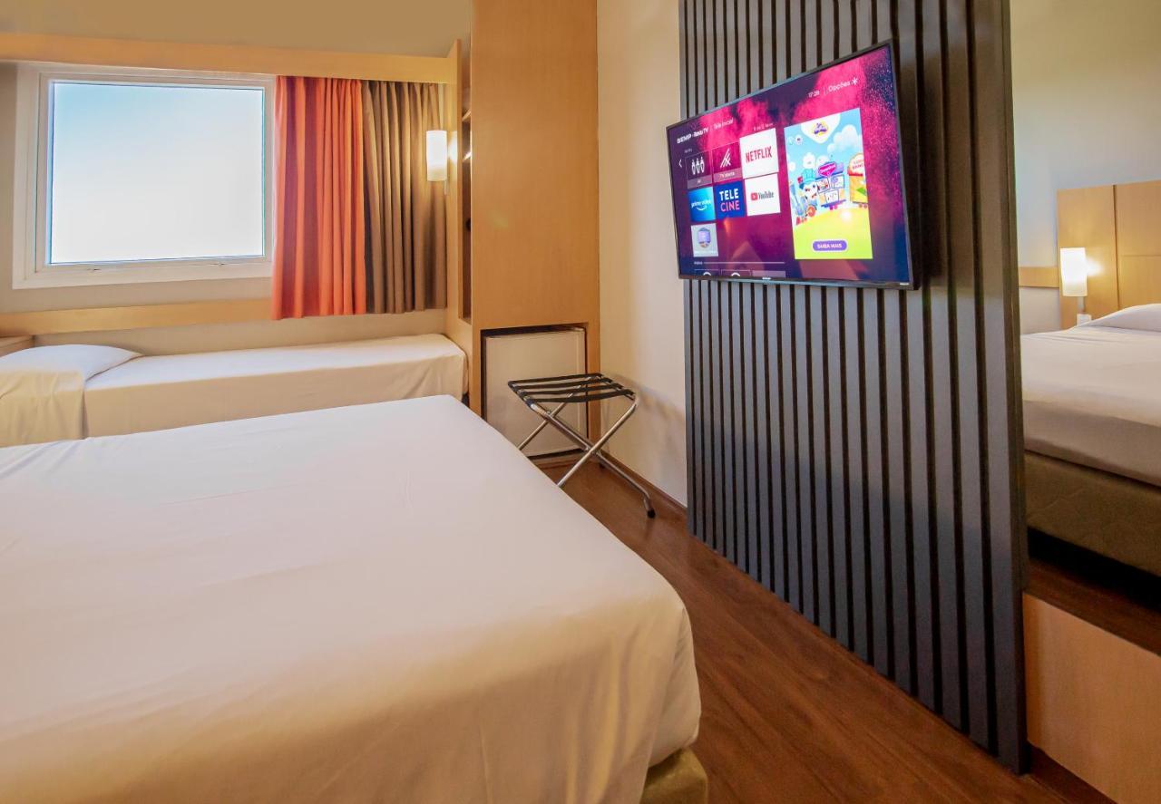 Hus Hotel Dourados Ngoại thất bức ảnh