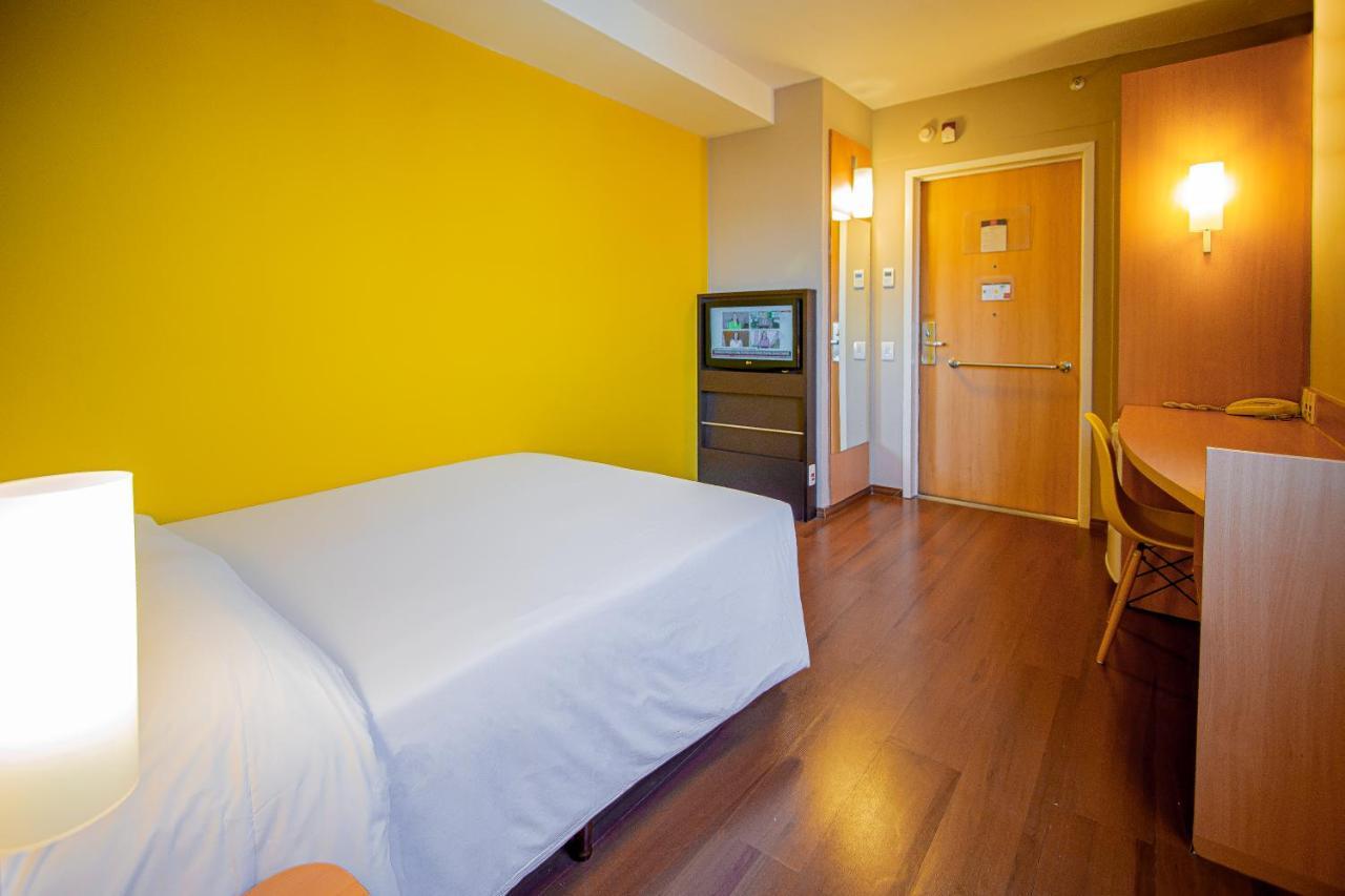 Hus Hotel Dourados Ngoại thất bức ảnh