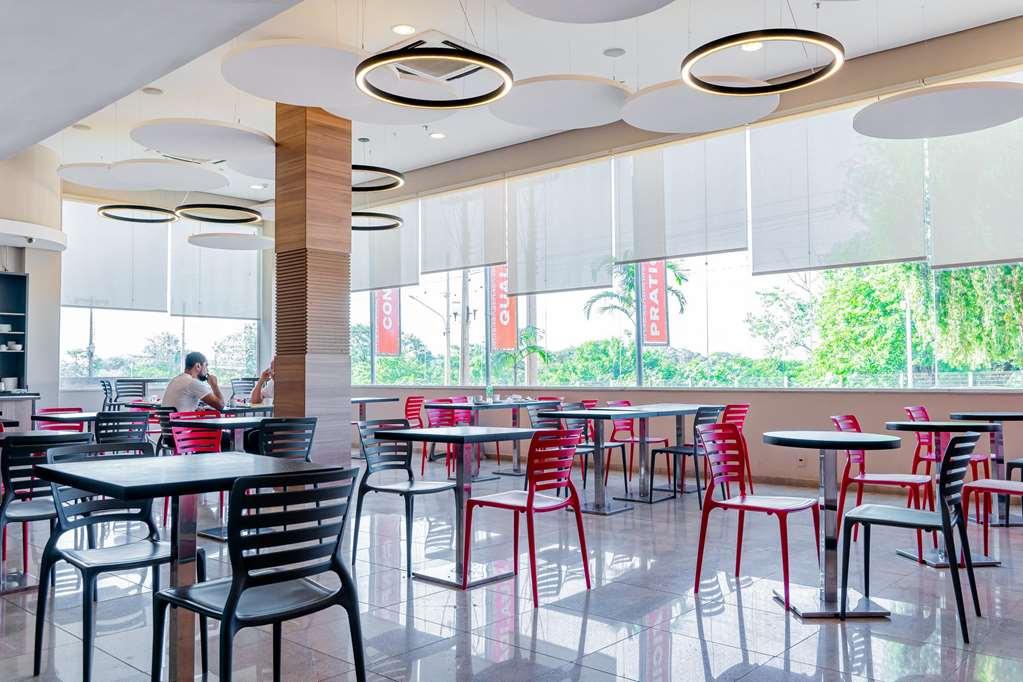 Hus Hotel Dourados Nhà hàng bức ảnh