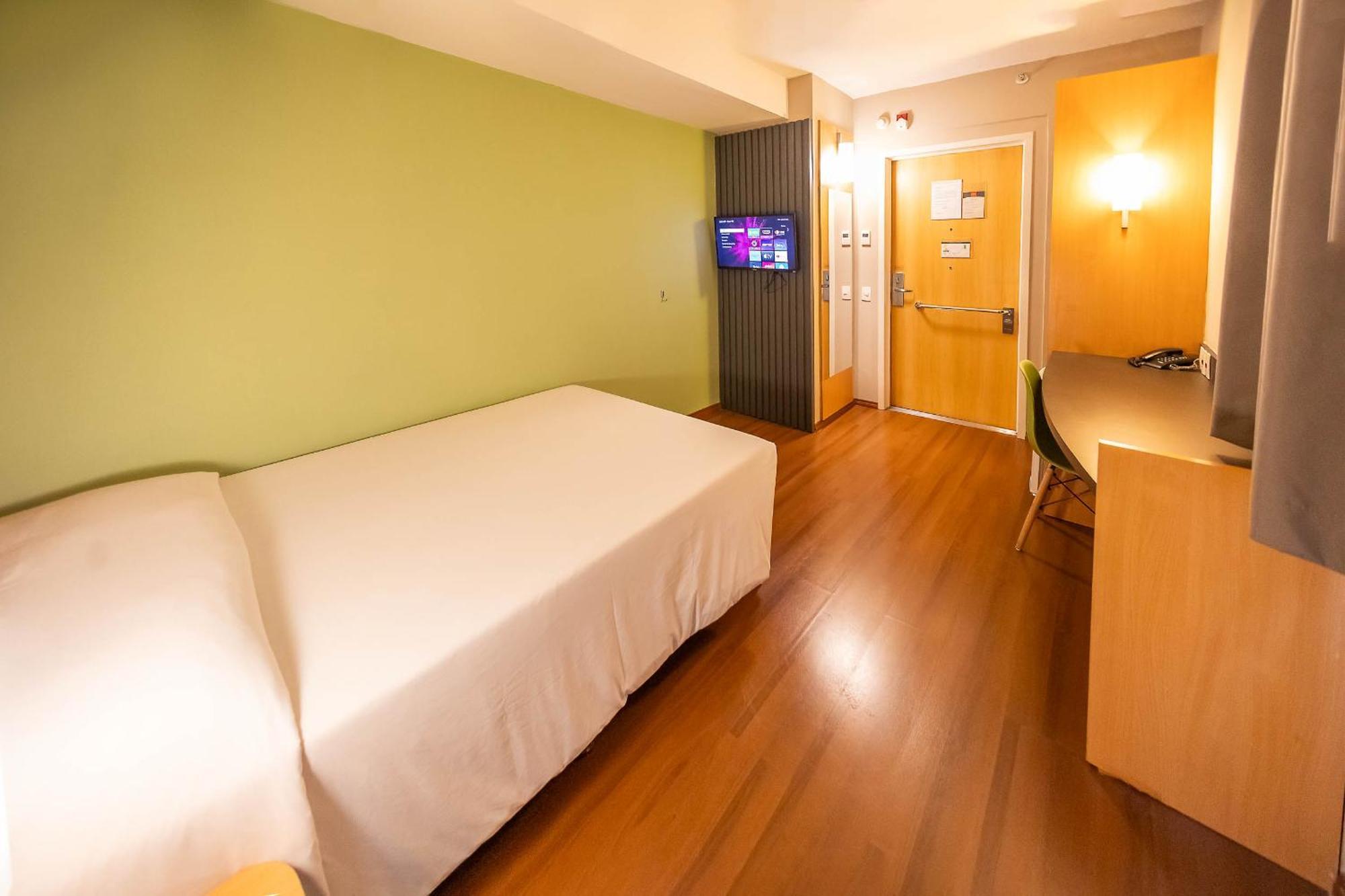 Hus Hotel Dourados Ngoại thất bức ảnh