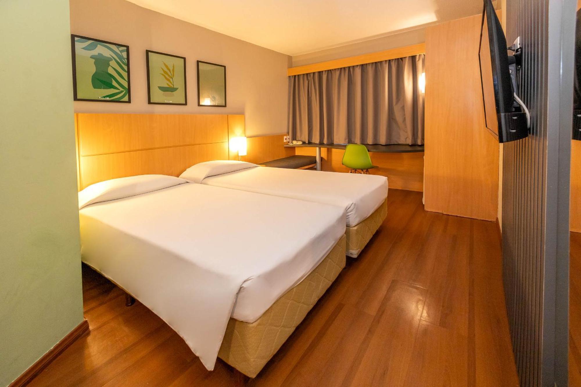 Hus Hotel Dourados Ngoại thất bức ảnh